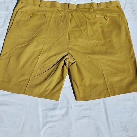 NWT Peter Christian Yellow Mustard Color Mens Shorts Size 50 - Picture 2 of 11